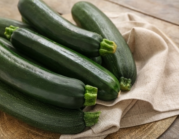 Не кабачок, а цукини: из-за этой ошибки икра получается водянистой, а заготовки превращаются в непонятное месиво