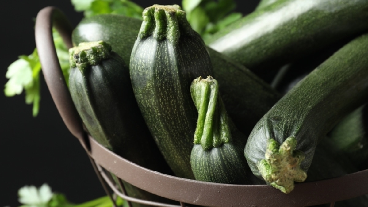 "Лежит целый год": эксперт раскрыла неожиданный секрет хранения кабачка