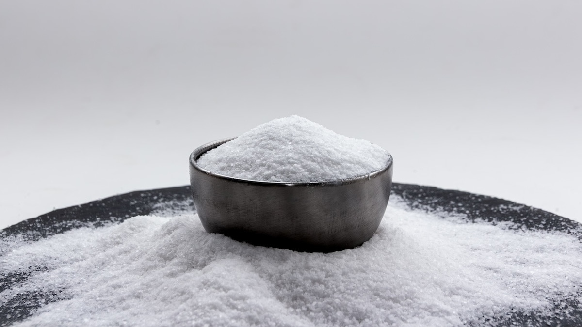 В соли может скрываться опасная добавка — при нагревании она превращается в яд