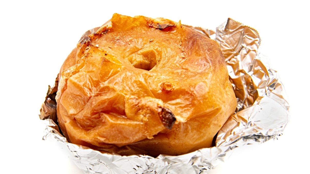 Не спешите тушить мангал: как на тлеющих углях сделать лучший десерт пикника Не спешите тушить мангал: как на тлеющих углях сделать лучший десерт пикника