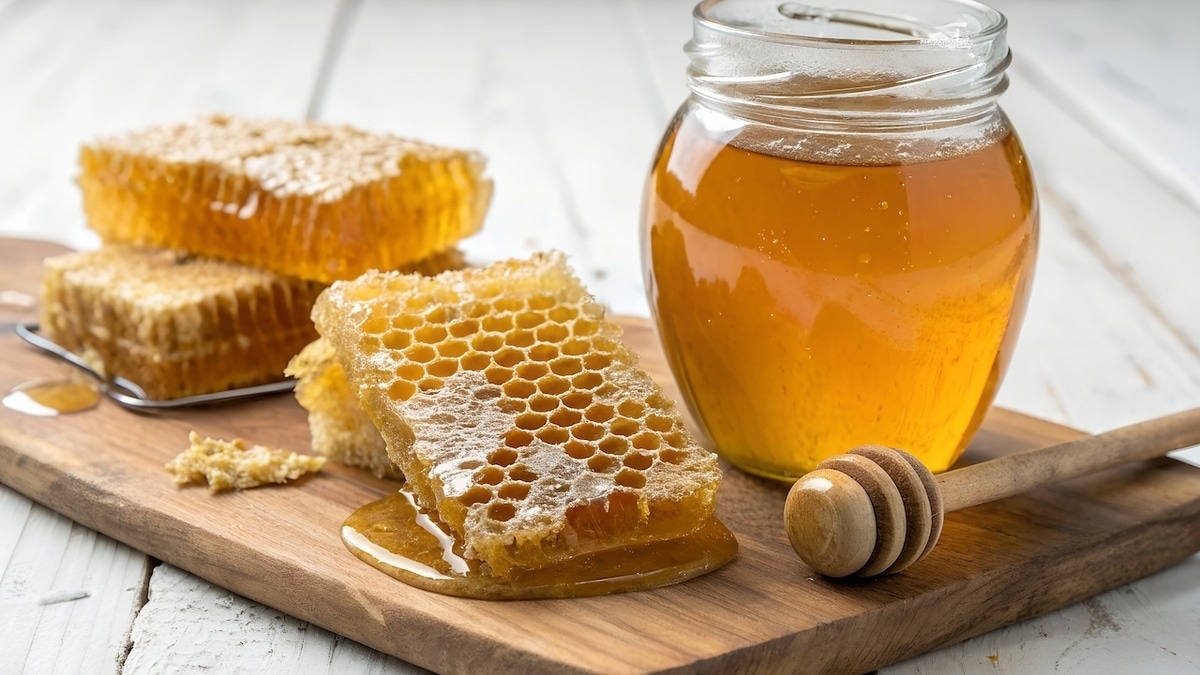 Как распустить засахаренный мед и не потерять его пользу — советы пчеловода