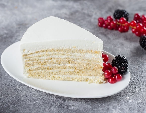 Какой крем выбрать для торта "Молочная девочка"? Сравнили 4 варианта Какой крем выбрать для торта "Молочная девочка"? Сравнили 4 варианта