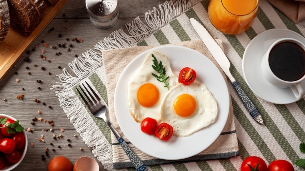Зря грешили: теперь яйца снижают холестерин, а опасность представляют их "соседи" в тарелке Зря грешили: теперь яйца снижают холестерин, а опасность представляют их "соседи" в тарелке