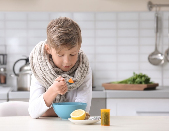 "Иммунитет родом из кишечника": диетолог рассказала, как с помощью питания помочь ребенку в сезон простуд