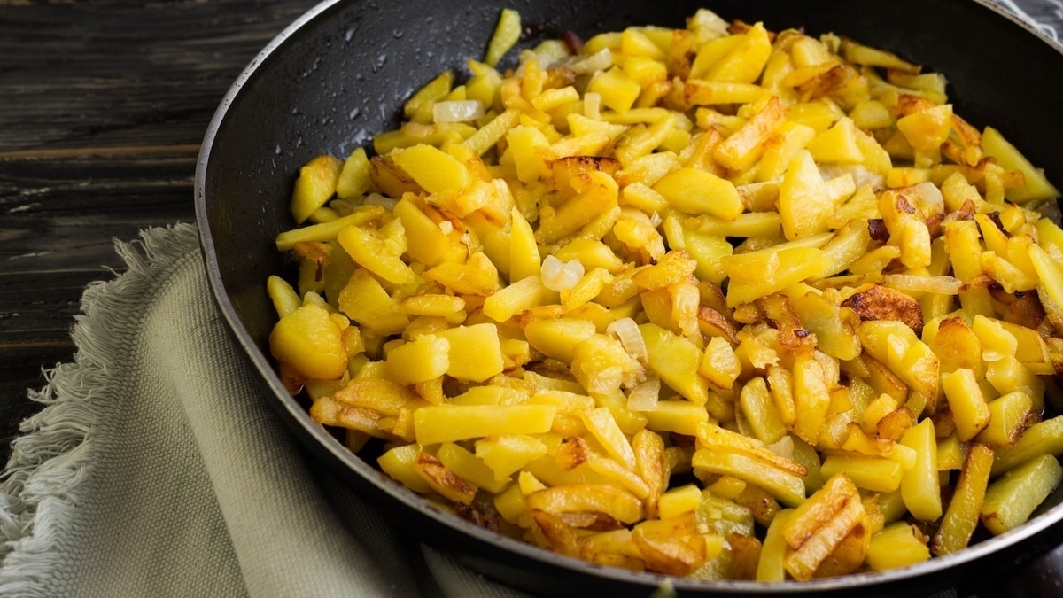 Как найти идеальную картошку для жарки — в Роспотребнадзоре посоветовали брать такую 