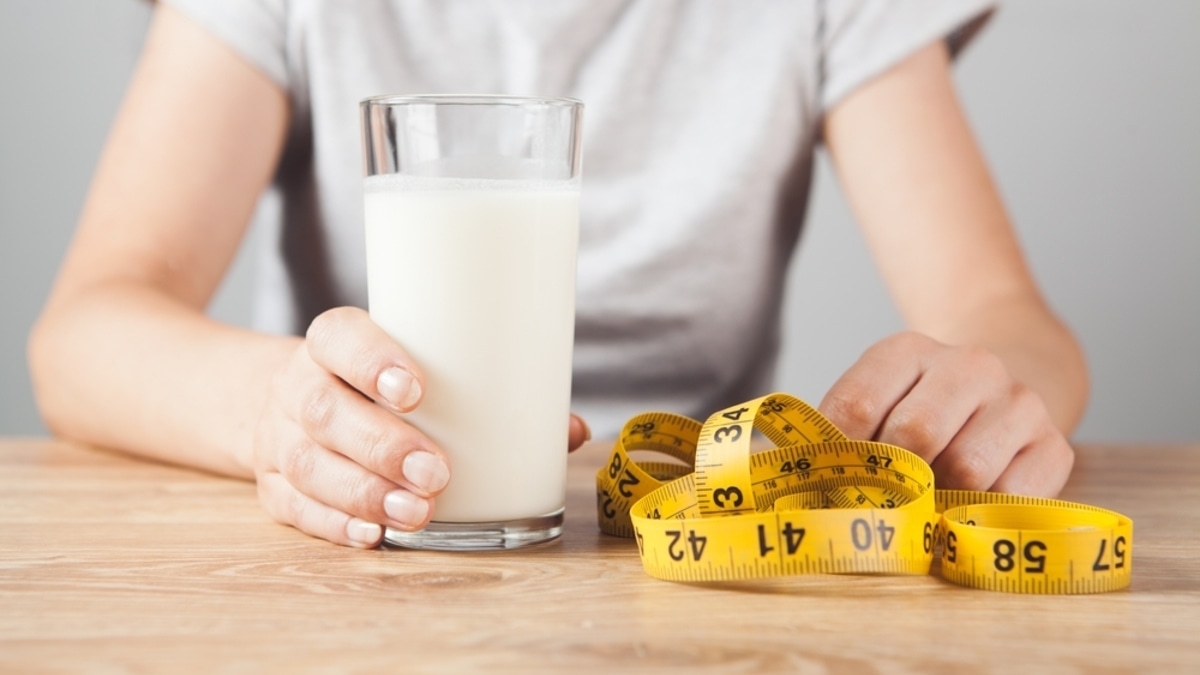 Этот известный напиток помогает похудеть: открыто новое свойство молока