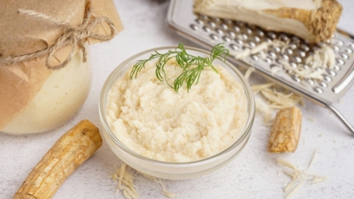 Общие корни: что роднит хрен с брокколи и как правильно выбрать ядреную приправу в магазине?