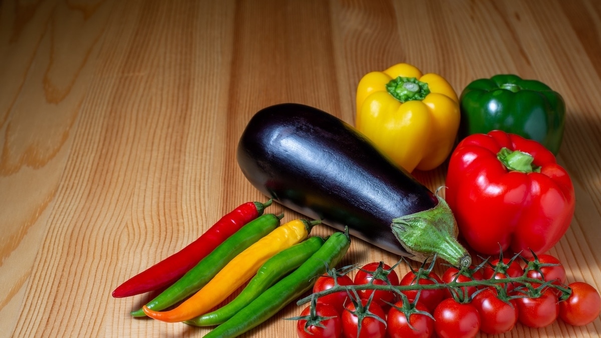 Вообще не овощи! Ученые выяснили неожиданный факт о баклажанах и перцах Вообще не овощи! Ученые выяснили неожиданный факт о баклажанах и перцах