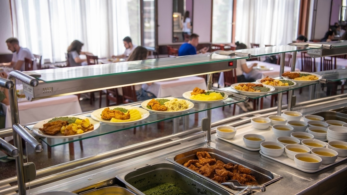 Митя Фомин, Ольга Серябкина и MIA BOYKA: что ели российские звезды в студенчестве — сосиски, макароны и суп за 303 рубля Митя Фомин, Ольга Серябкина и MIA BOYKA: что ели российские звезды в студенчестве — сосиски, макароны и суп за 303 рубля