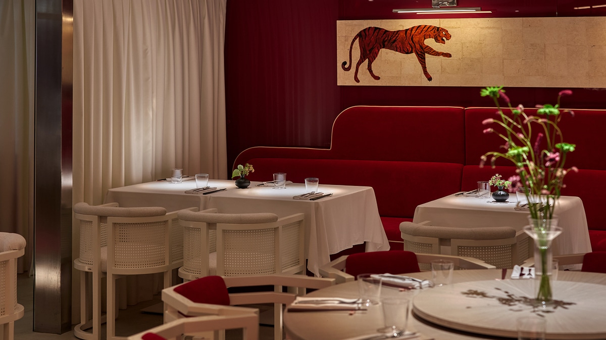 Куда сходить в Москве прямо сейчас: 10 новых ресторанов и баров — от городских бистро до фонотеки Куда сходить в Москве прямо сейчас: 10 новых ресторанов и баров — от городских бистро до фонотеки