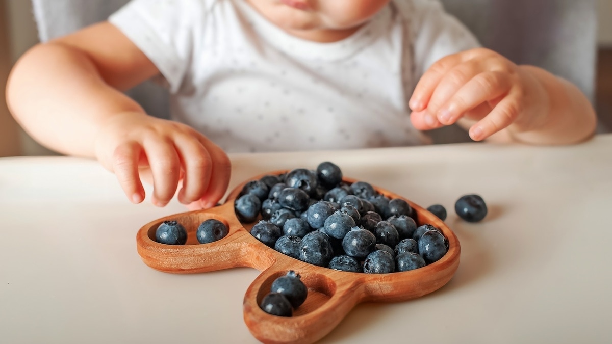 Ученые нашли ягоду, которая неожиданно снижает риск аллергии у детей