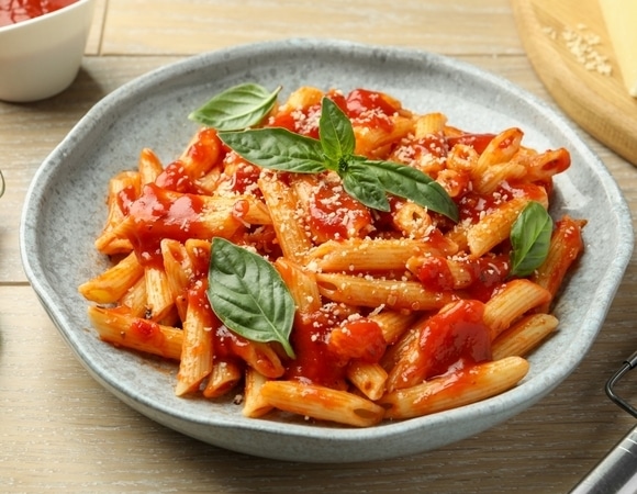Макароны с томатами по-домашнему: ностальгия в каждой вилке Макароны с томатами по-домашнему: ностальгия в каждой вилке