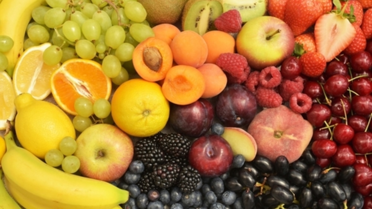 Черешня и не только: названы самые популярные фрукты и ягоды этого лета