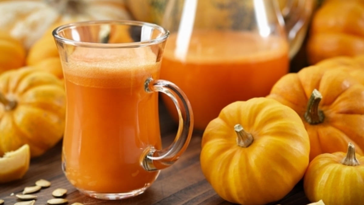 Соковыжималка не потребуется! Простой и быстрый рецепт тыквенного сока