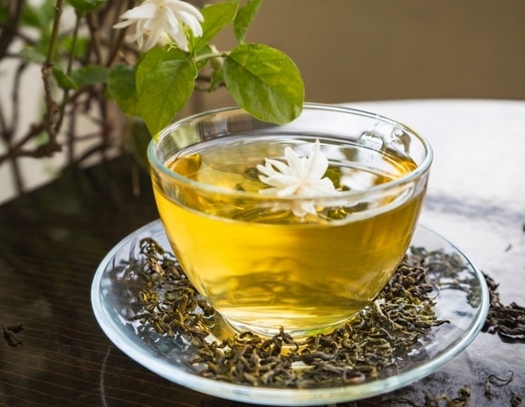 Оказывается, зеленый чай и витамин B3 могут защитить мозг от болезни Альцгеймера Оказывается, зеленый чай и витамин B3 могут защитить мозг от болезни Альцгеймера