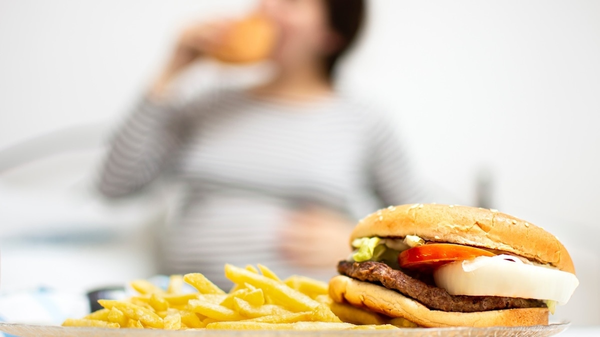 Почему беременных тянет на вредную пищу, хотя они осознают ее "минусы"?