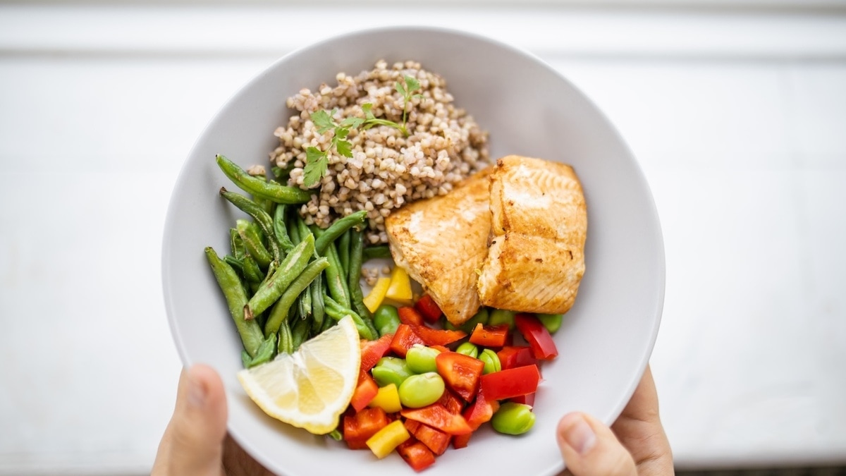 Размер имеет значение: как рассчитать свою идеальную порцию еды?