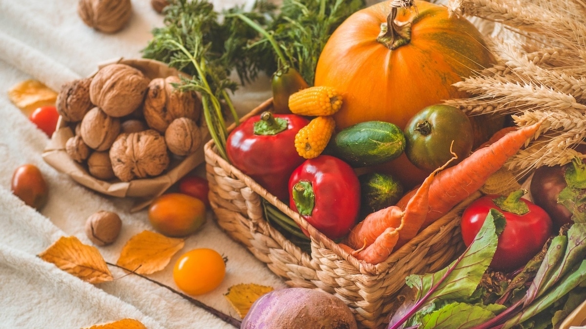 Без этих продуктов не обойтись — сколько овощей и фруктов нужно есть осенью