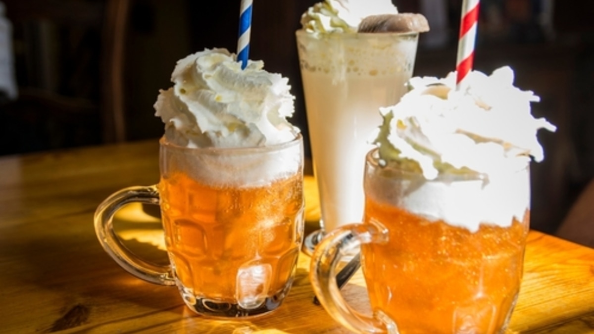 Сливочное пиво из "Гарри Поттера" и не только: готовим обед по рецептам из фильмов! Сливочное пиво из "Гарри Поттера" и не только: готовим обед по рецептам из фильмов!