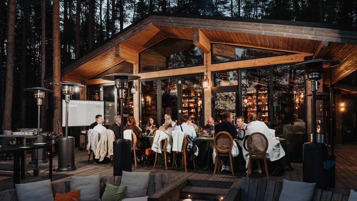 По следам Chef’s Camp 2025: готовим шарлотку и баклажаны пармиджана от известных шефов По следам Chef’s Camp 2025: готовим шарлотку и баклажаны пармиджана от известных шефов