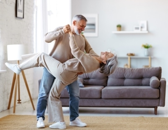 Хоть сейчас на танцы! Ортопед рассказал, как грамотно пересмотреть рацион для здоровья суставов