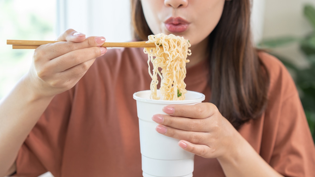 Что произойдет, если ежедневно питаться лапшой быстрого приготовления? Что произойдет, если ежедневно питаться лапшой быстрого приготовления?