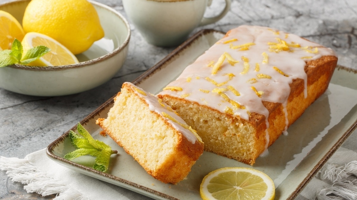 Лимонная глазурь из 2 ингредиентов — простой рецепт преобразит любую выпечку
