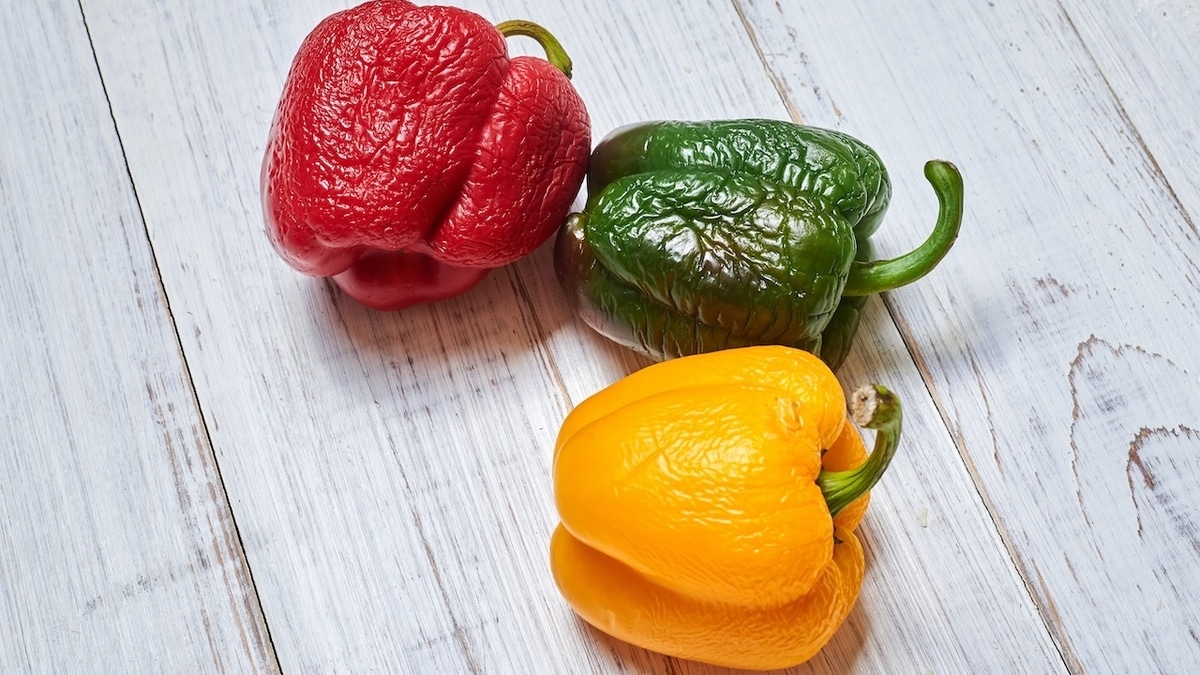 Как "оживить" вялые перцы с помощью воды — ничего выбрасывать не придется