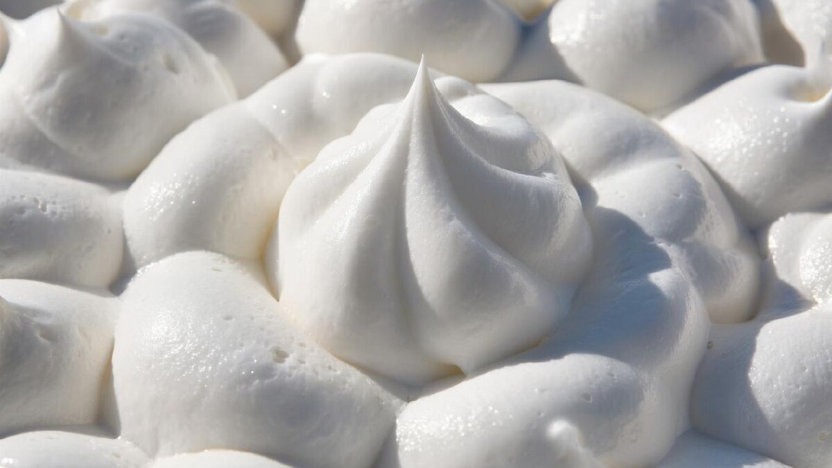 Для тех, кто любит нежную текстуру: бархатистый десерт всего из двух ингредиентов