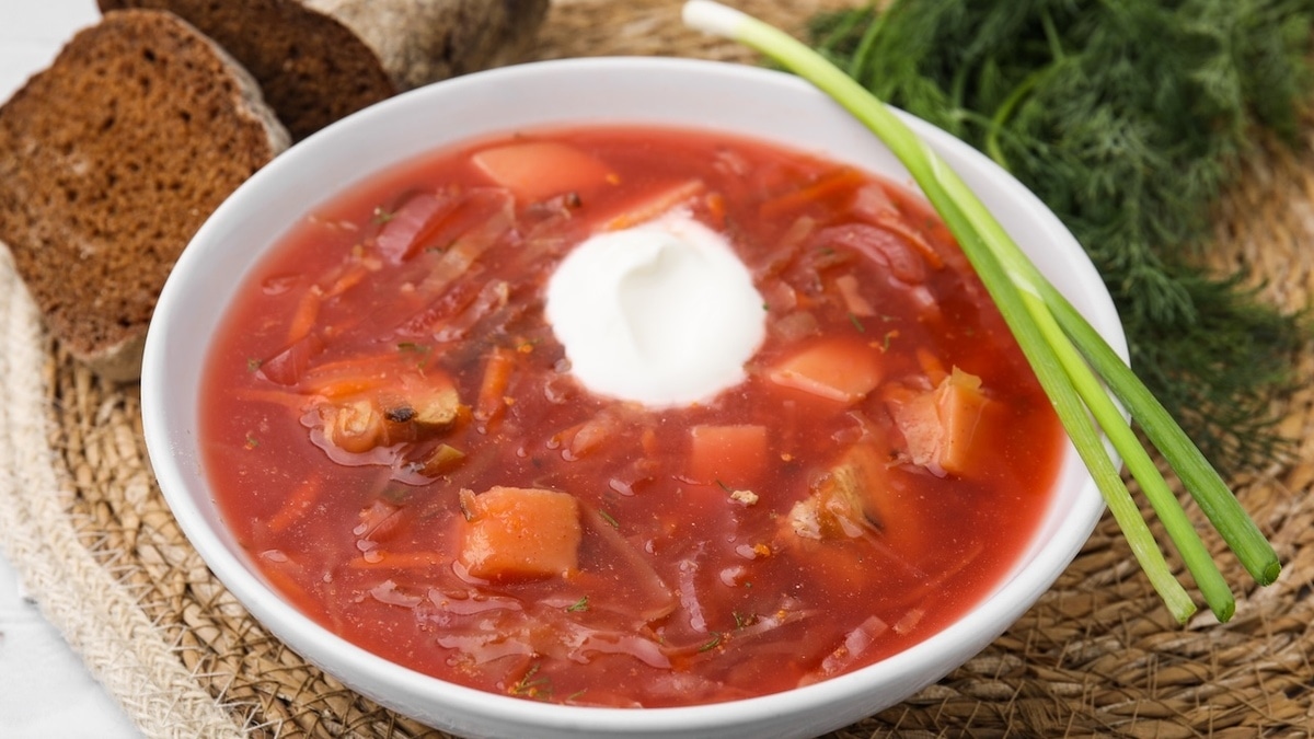 Как быстро сварить борщ: 30-минутный рецепт выручит, когда совсем нет времени