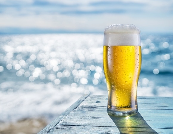 Аналитики посчитали, сколько пива россияне выпили за лето Аналитики посчитали, сколько пива россияне выпили за лето