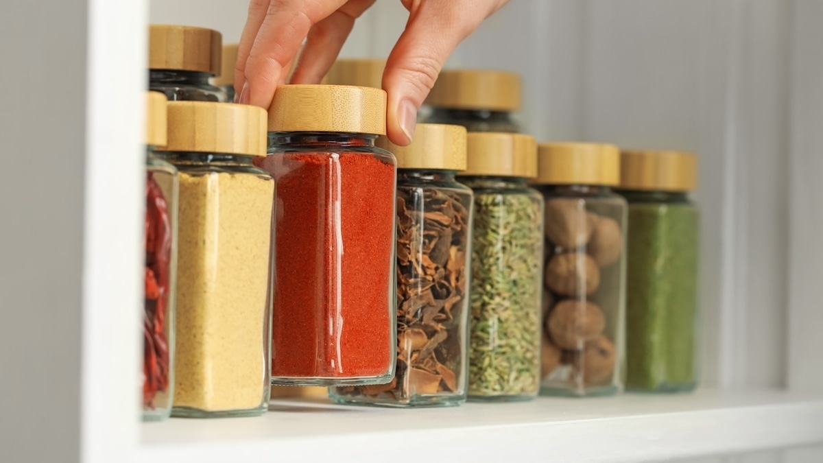 3 простых способа проверить свежесть специй: проводим ревизию в шкафах, чтобы обновить запасы
