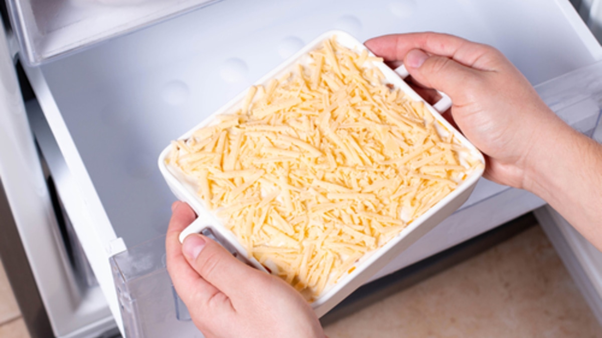 Экономим время в рабочую неделю: 5 полезных блюд, которые можно приготовить заранее и заморозить Экономим время в рабочую неделю: 5 полезных блюд, которые можно приготовить заранее и заморозить