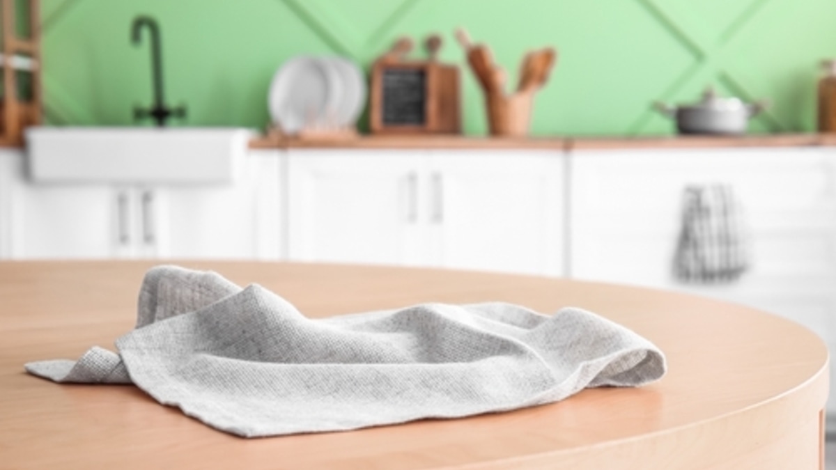 Их стоит мыть, но никто этого не делает: тайные места на кухне, которые лидируют по антисанитарии Их стоит мыть, но никто этого не делает: тайные места на кухне, которые лидируют по антисанитарии