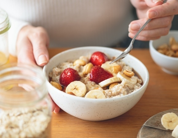 Даже овсянка не всегда полезна: эксперт объяснил, какие каши бессмысленно есть на завтрак Даже овсянка не всегда полезна: эксперт объяснил, какие каши бессмысленно есть на завтрак