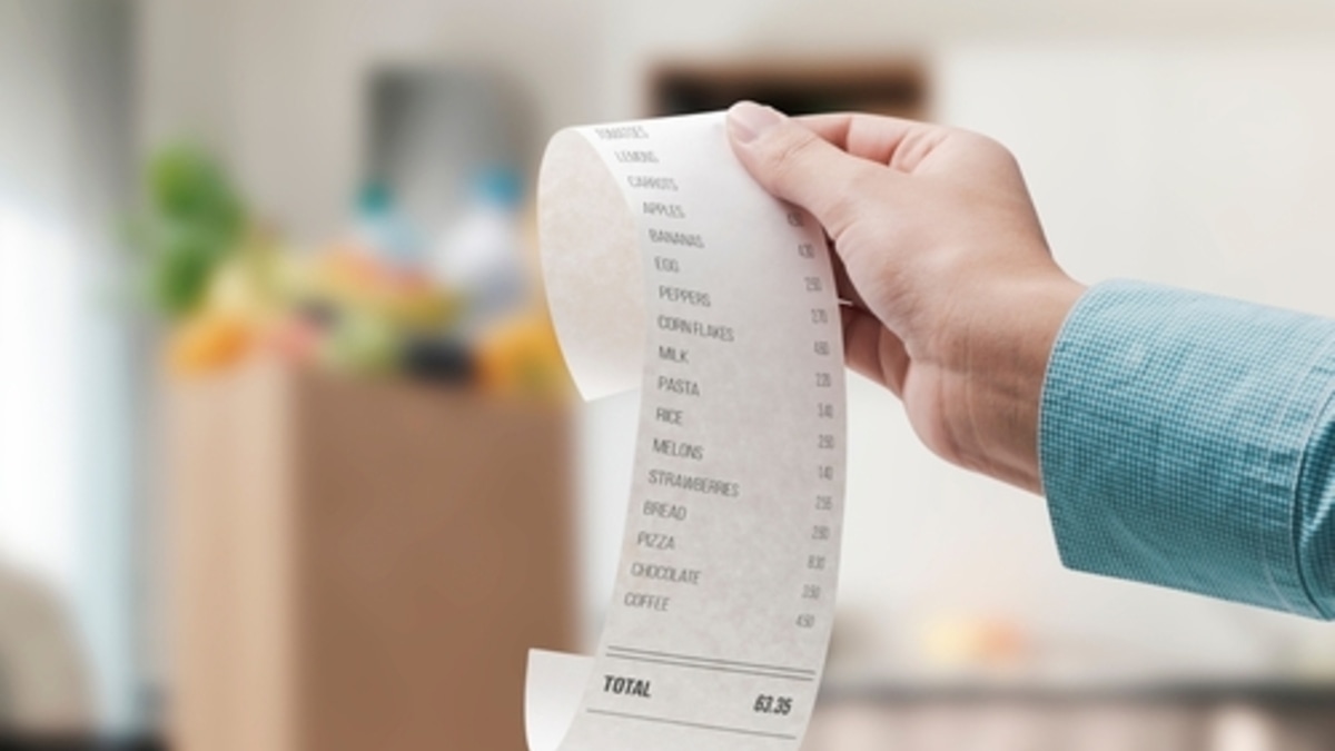 Лучше распечатайте: почему не стоит отказываться в ответ на вопрос кассира о чеке