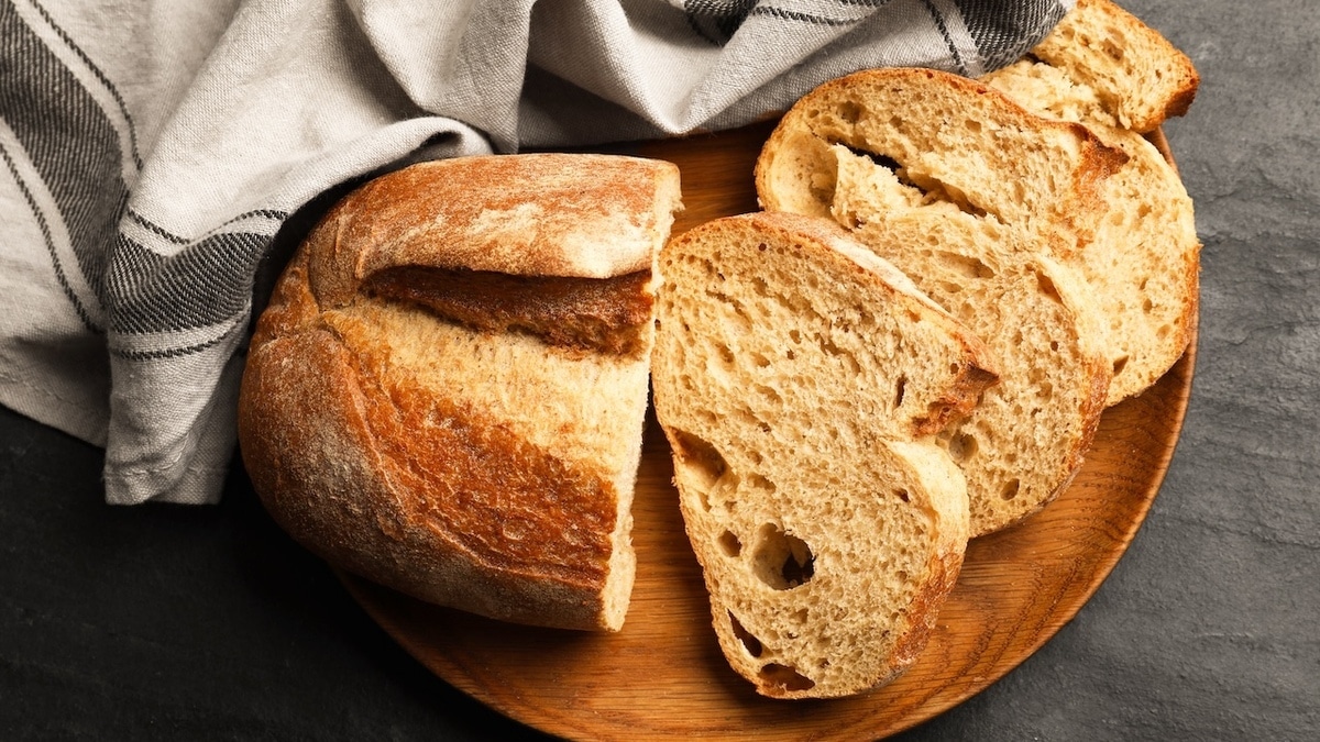 Фуд-блогер раскрыла секрет, как сохранить хлеб свежим на 2–3 недели и без заморозки