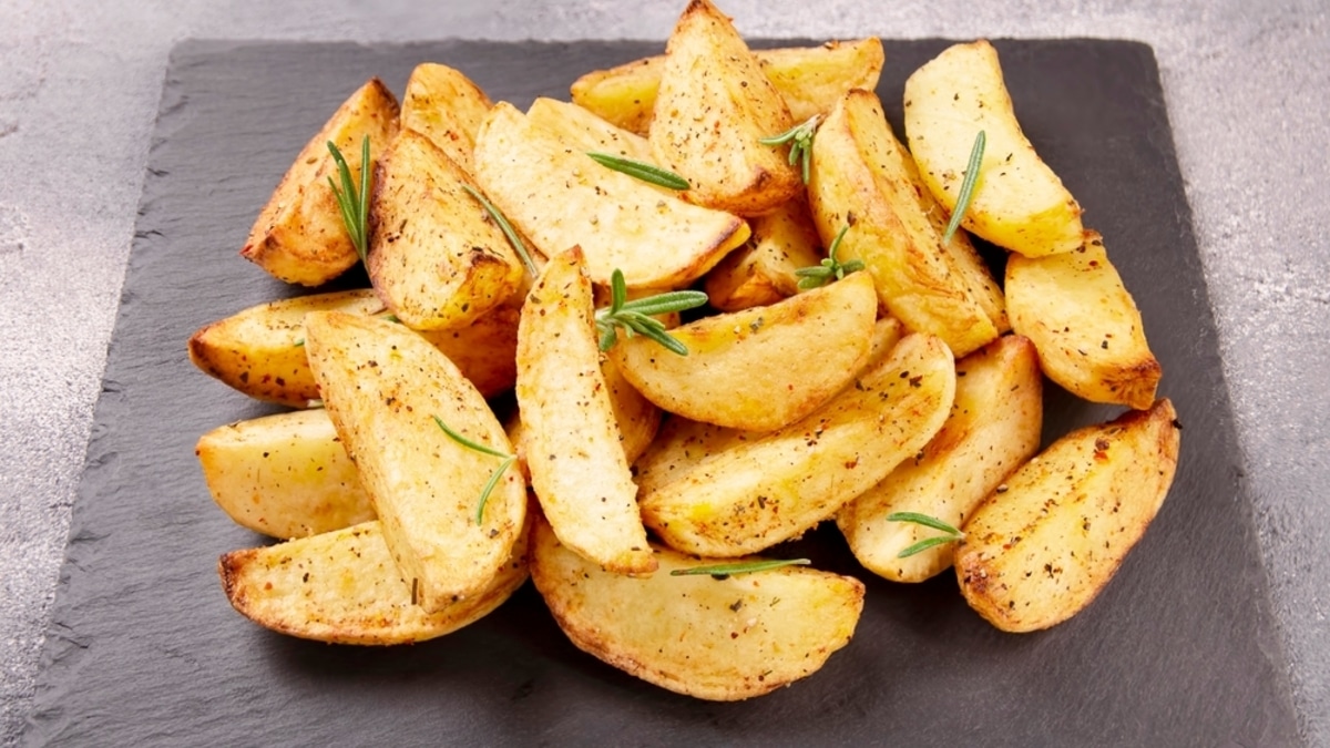 Жареный картофель по-британски: один секрет, который добавит аппетитную хрустящую корочку