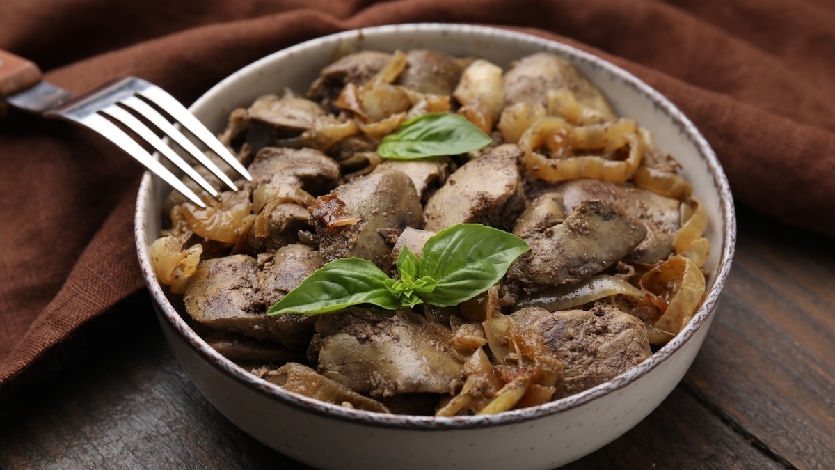 Паразиты и бактерии: какие 3 части курицы лучше не есть