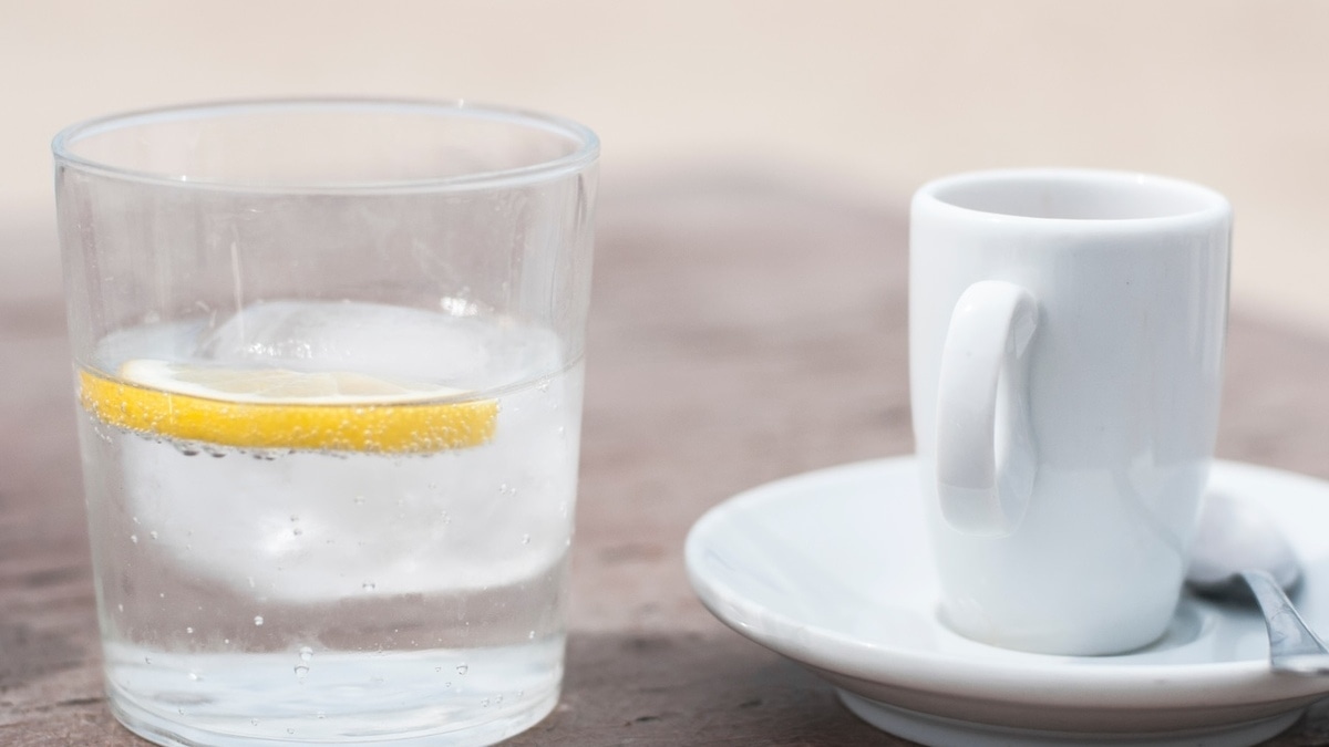 С утра этот напиток взбодрит лучше кофе — диетолог рассказала не о чае и какао 