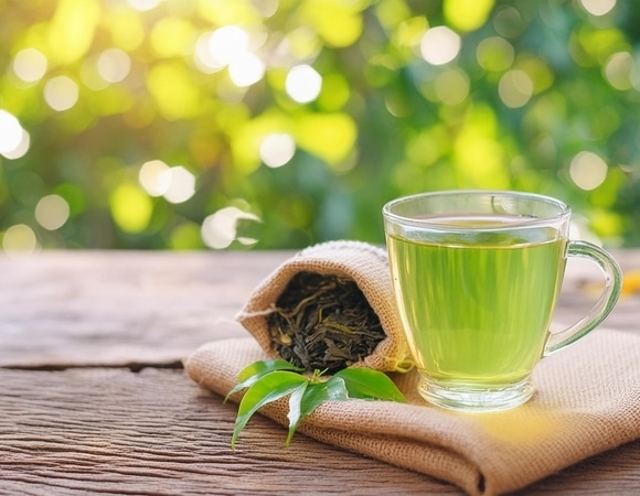 Повышает уверенность в себе — и еще 5 причин употреблять зеленый чай