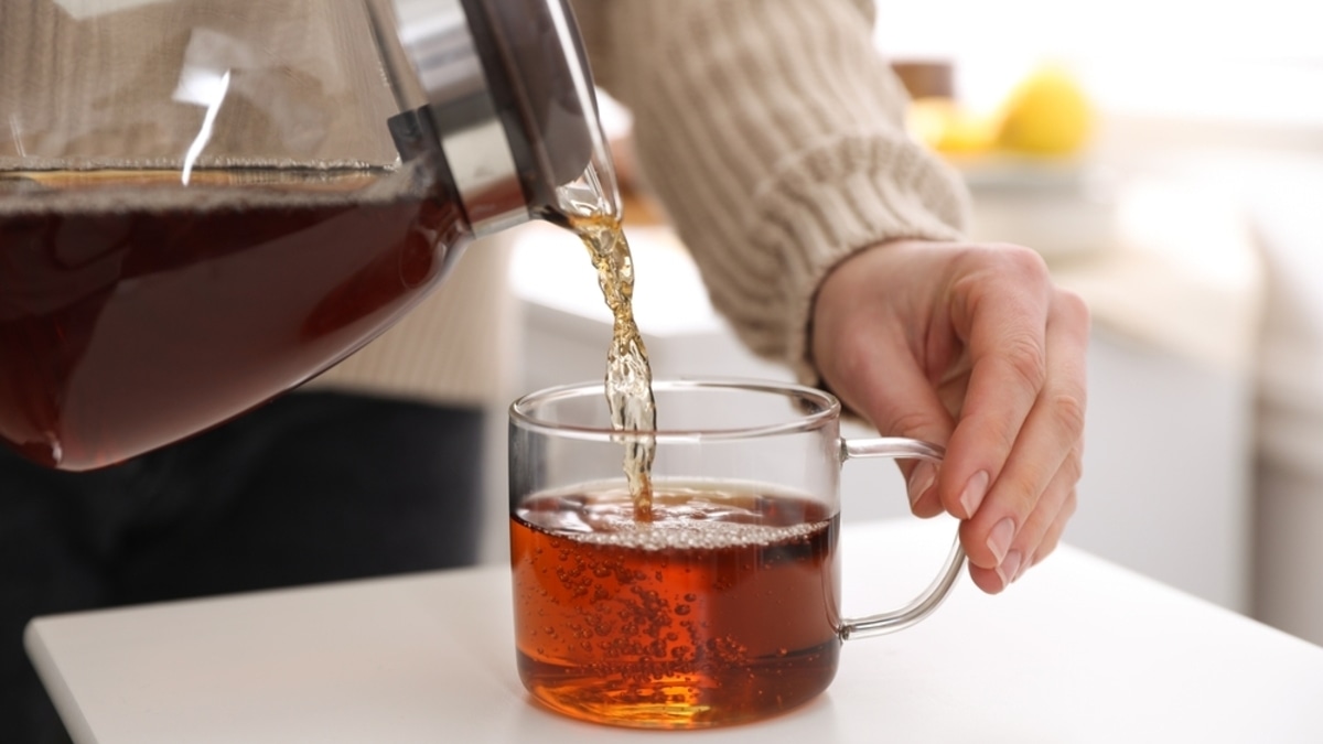 Скрытая угроза: в популярных марках чая обнаружены пестициды — почему для потребителей это большой риск