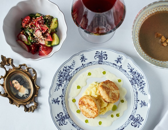 Где поесть недорого и вкусно: 10 ресторанов Москвы до 1500 рублей