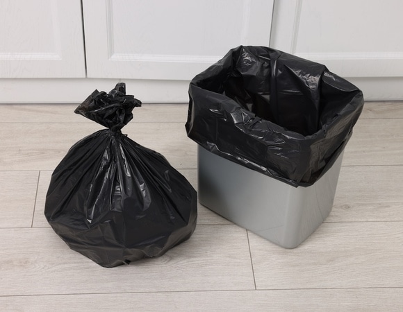 Эксперты подсказали, чем отмыть самое грязное место на кухне — это не раковина 