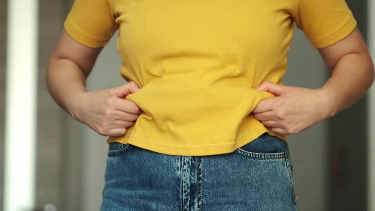 Хуже сахара: гастроэнтеролог Вялов сказал, из-за чего откладывается жир на животе 