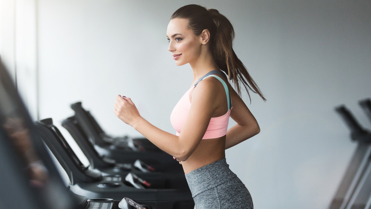 Этот фрукт может заменить спортивные напитки: чем перекусывать перед тренировкой