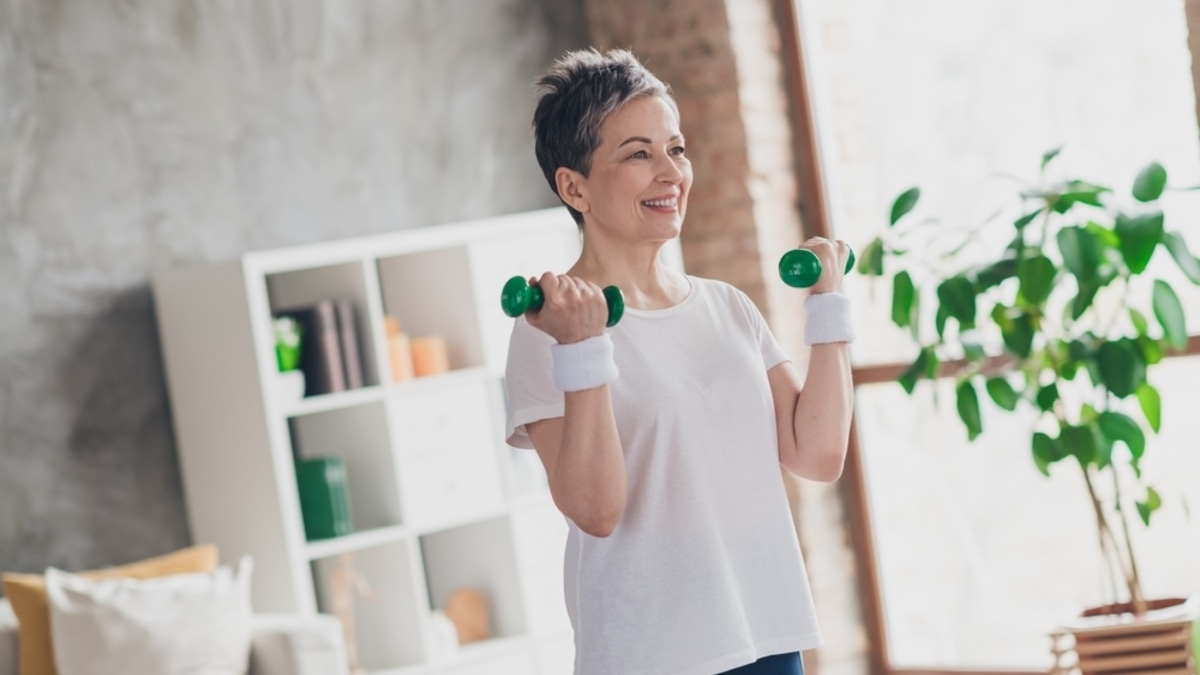 Не йога и не скандинавская ходьба: какие тренировки помогают пищеварению — почему это важно тем, кому за 50 Не йога и не скандинавская ходьба: какие тренировки помогают пищеварению — почему это важно тем, кому за 50