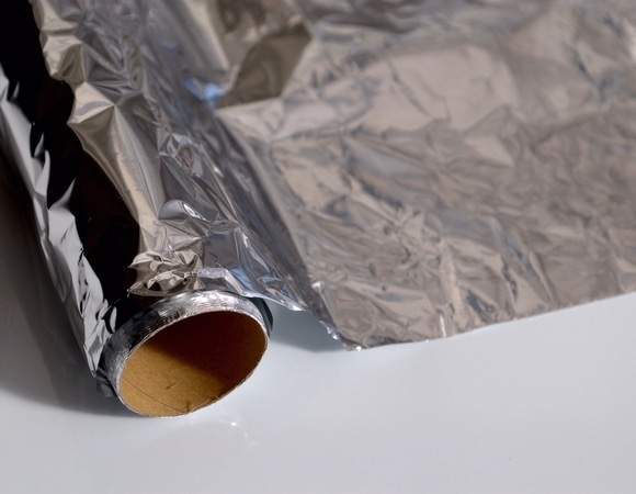 Вертите, как хотите! Главный миф о фольге развеян