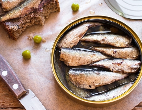 В рыбных консервах обнаружили превышение мышьяка — как не купить такие же?