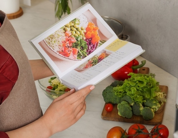 Рецепты в сторону: шеф-повар Беседин рассказал, как научиться готовить с нуля